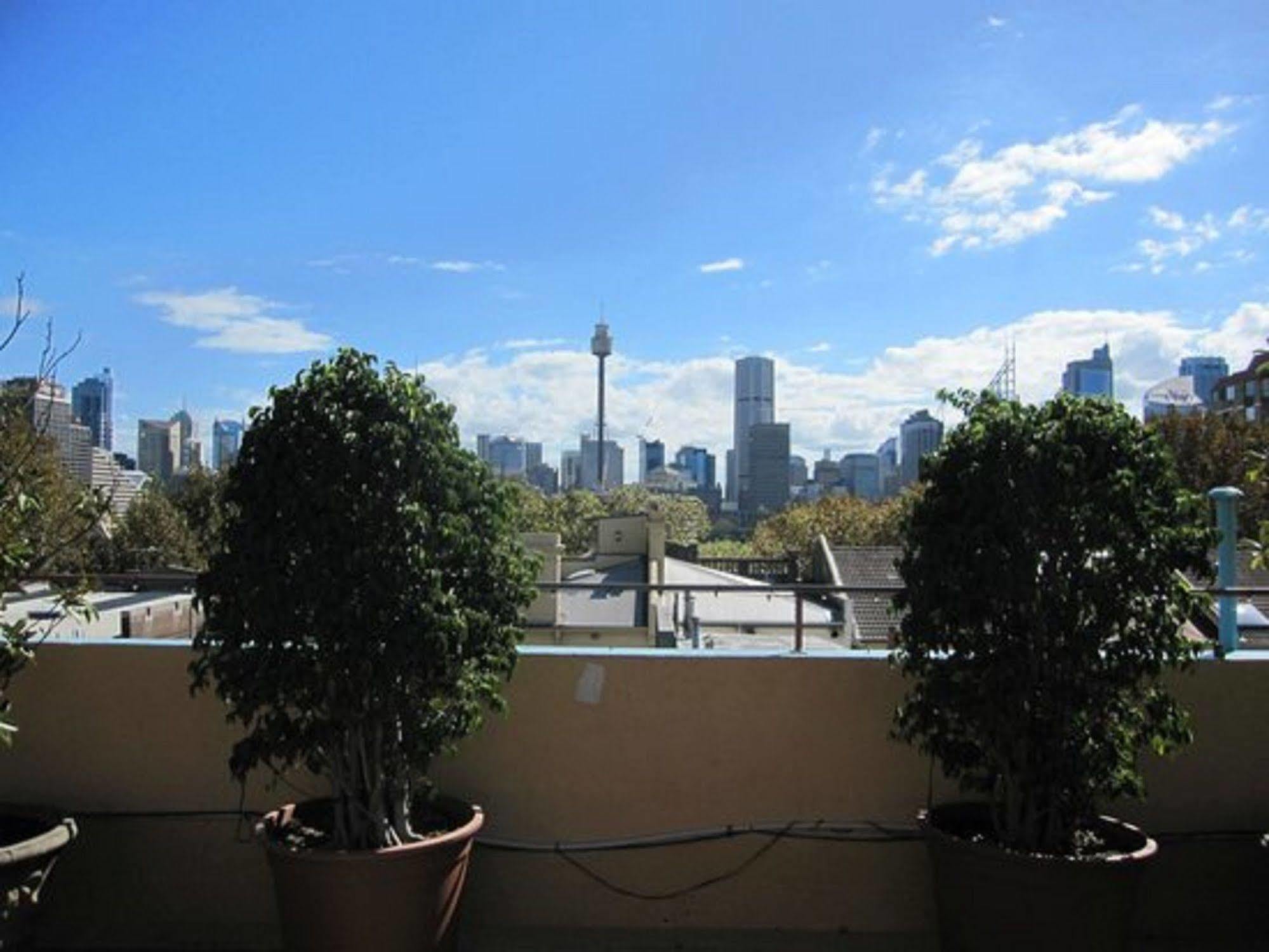 The Village Kings Cross Sydney Exterior photo